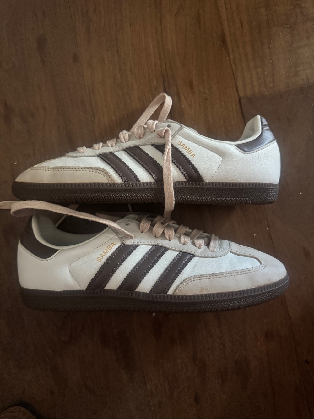 Adidas Samba unisex Cream and Brown Classic Sneakers Men’s 7, women’s 8.5